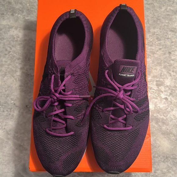 Nike Flyknit Trainer Sz. 13 - Picture 2 of 2